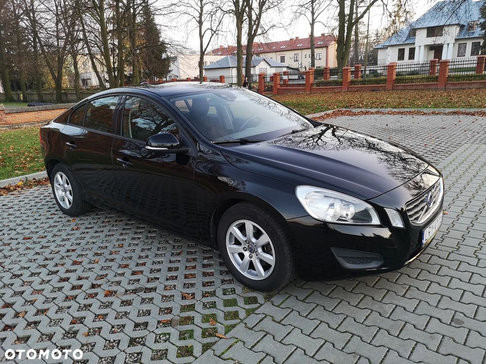 Volvo S60 T3 Edition - 31