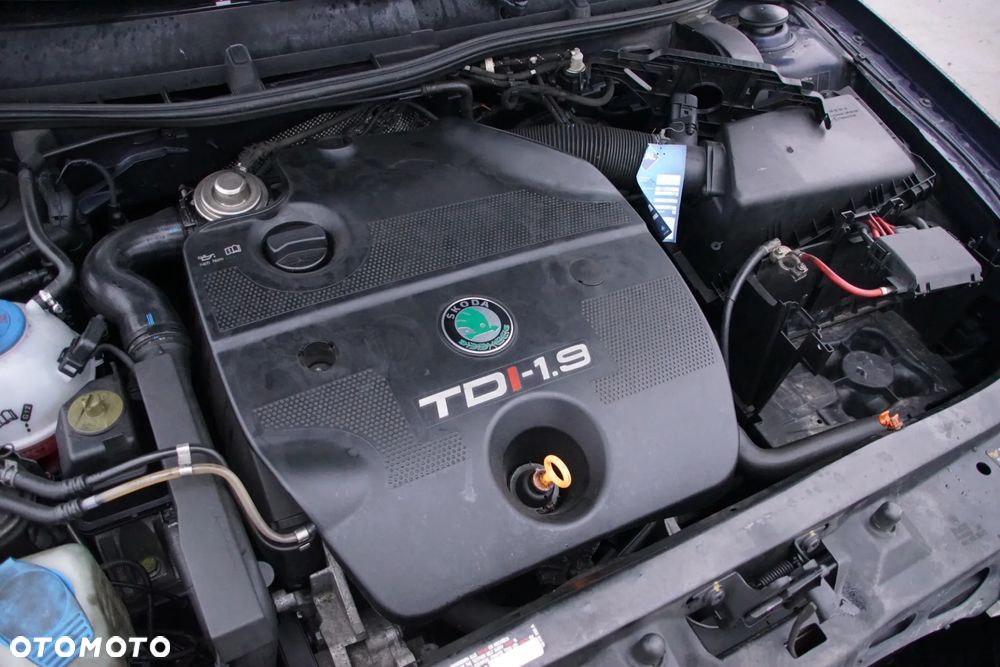 Auto na części - Skoda Octavia I Lift 1.9 TDI 110 KM ASV EGS LF5U 2001R Silnik Skrzynia Drzwi Maska Klapa Zderzak Błotnik Lampa Lusterko Klamka Deska Kokpit Sterownik Moduł Czujnik Licznik Panel - 16