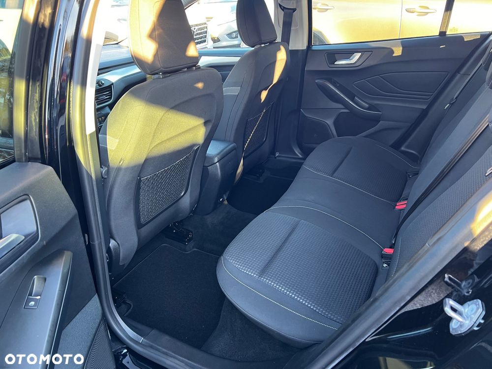 Ford Focus - 20