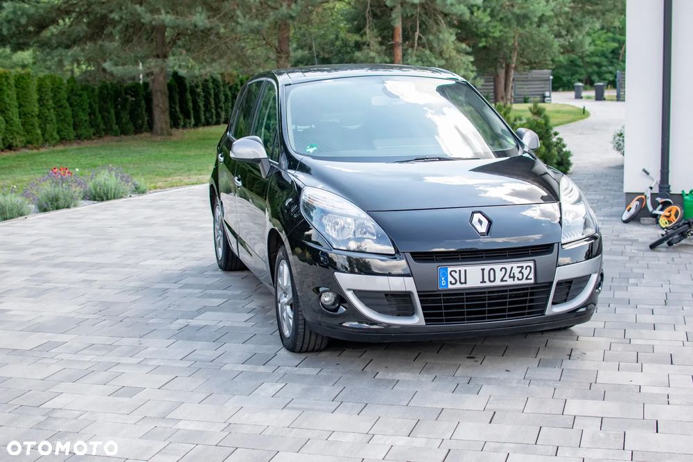 Renault Scenic - 1