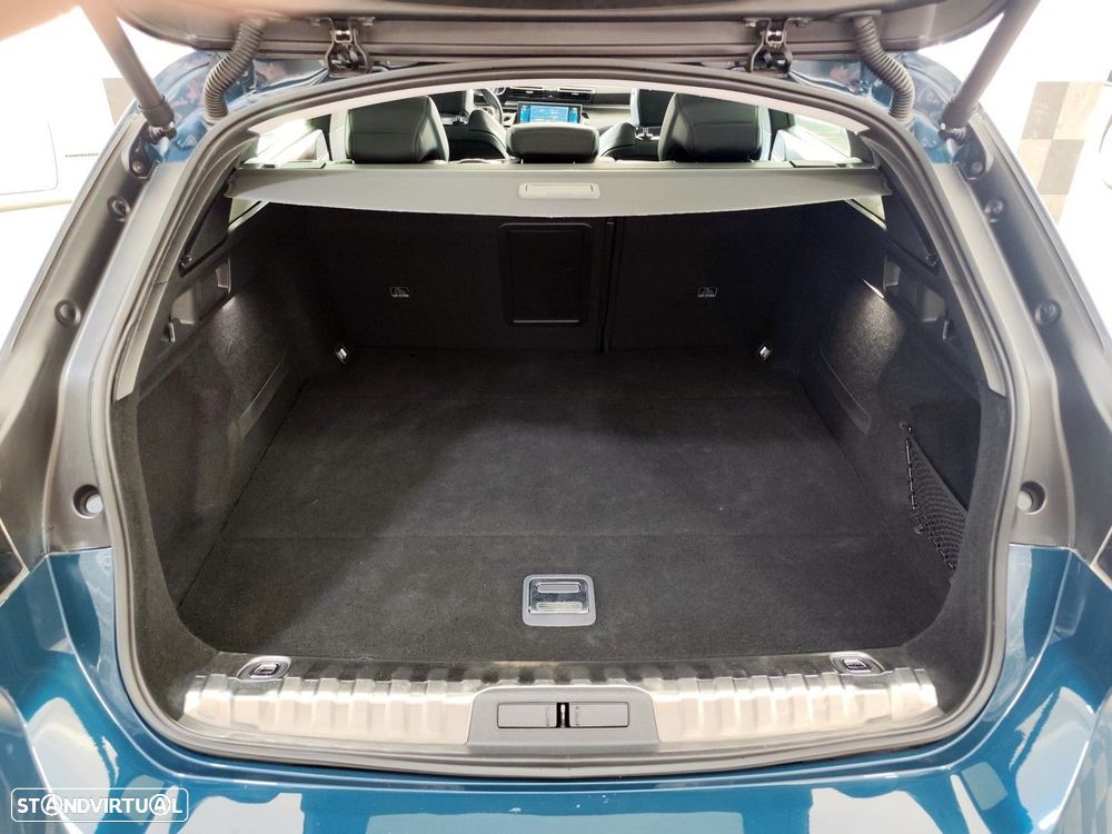 Peugeot 508 SW 1.6 Hybrid Allure e-EAT8 - 11