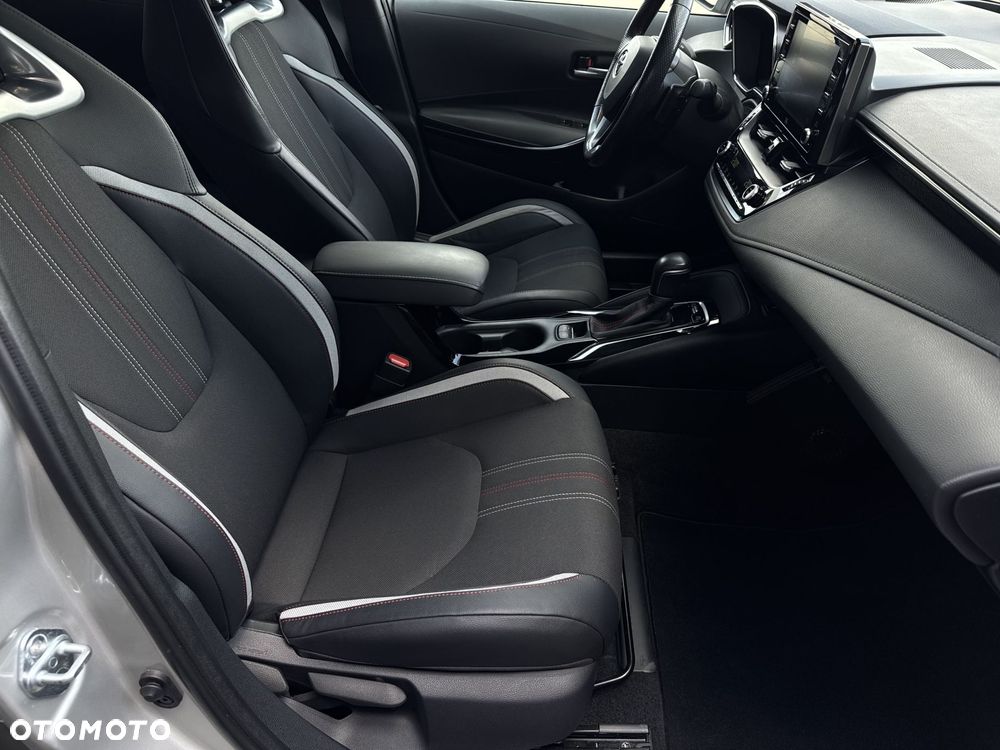 Toyota Corolla 2.0 Hybrid GR Sport - 14