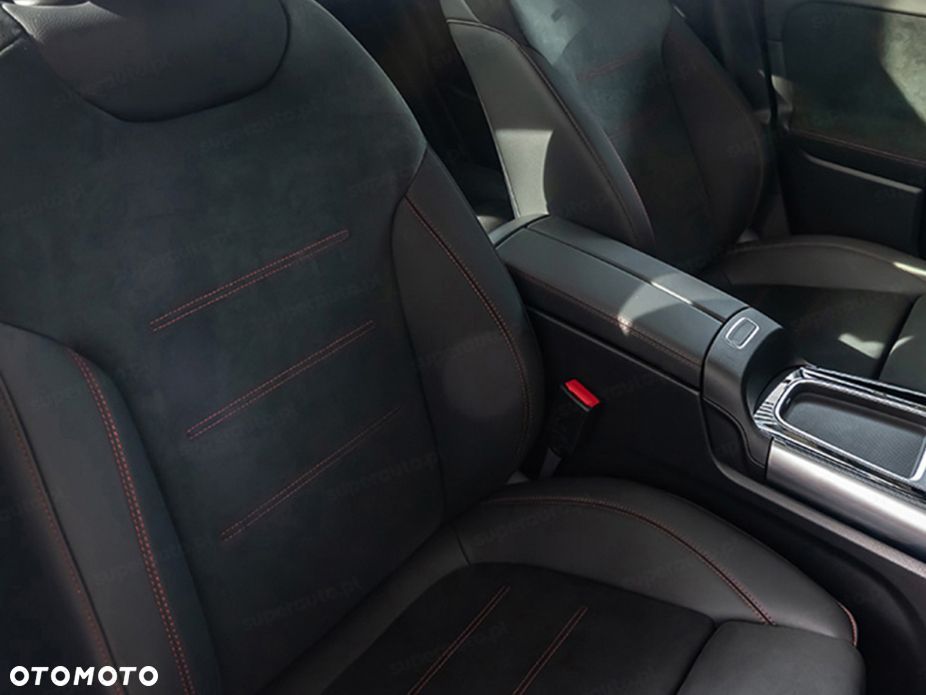 Mercedes-Benz GLA 200 AMG Line - 19