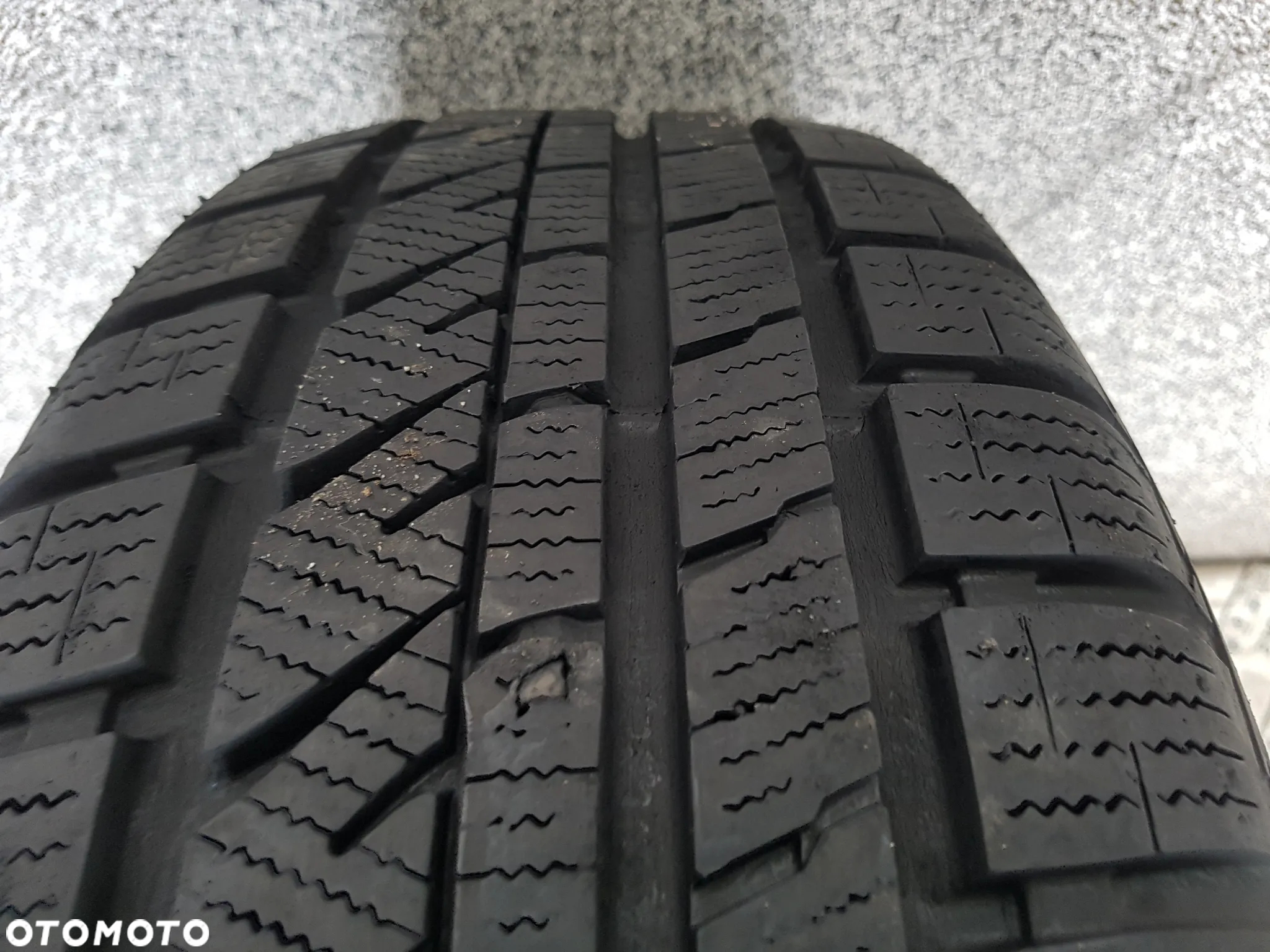 BRIDGESTONE BLIZAK LM-30 215/65R16 215/65/16 - 8