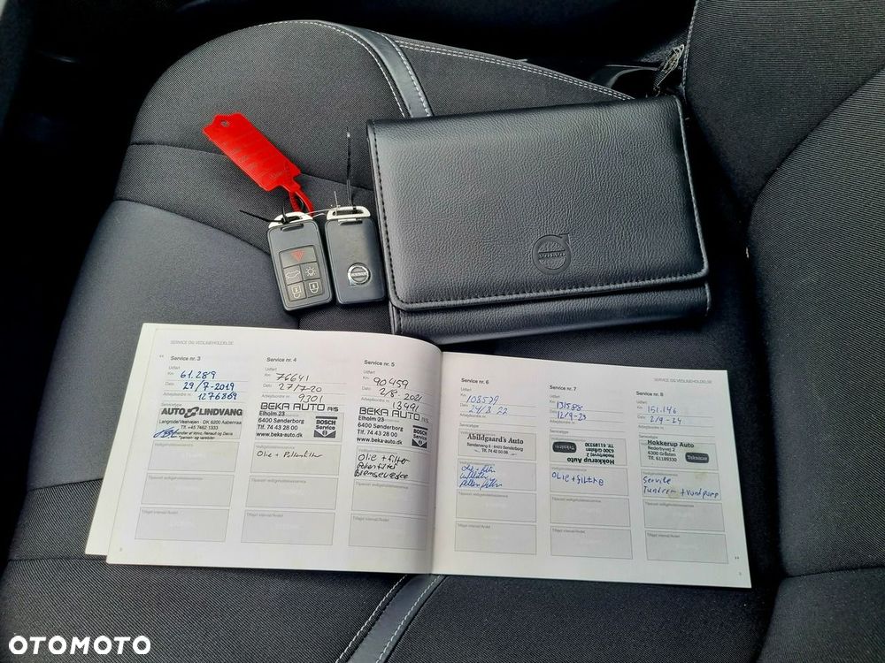 Volvo V40 D2 Momentum - 23