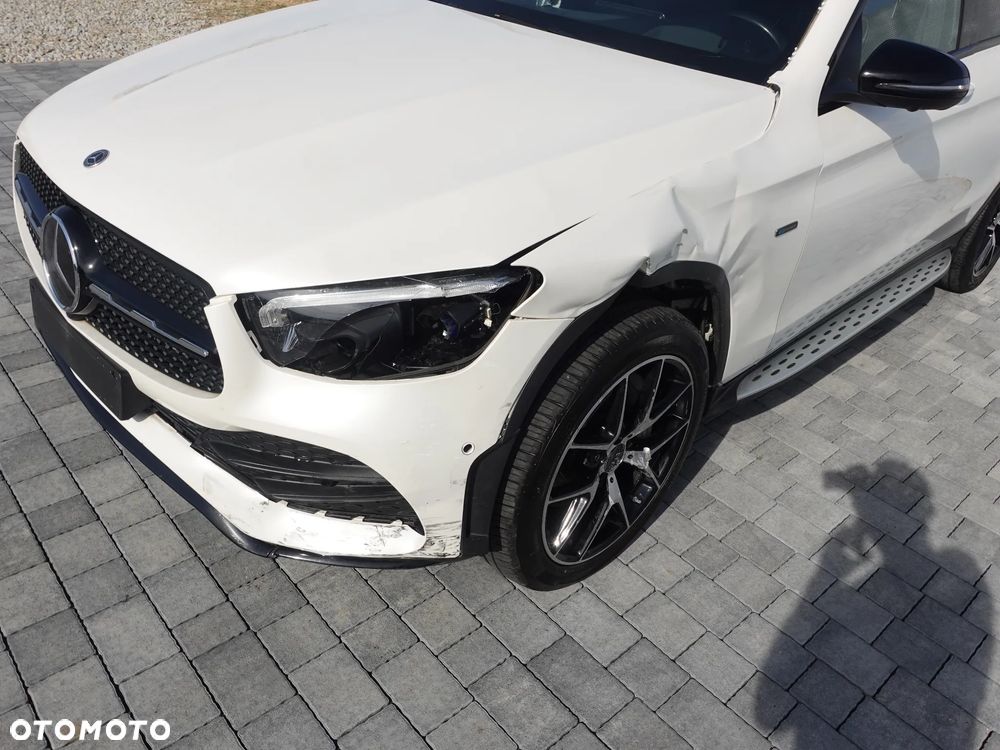 Mercedes-Benz GLC 300 de 4Matic 9G-TRONIC AMG Line - 5