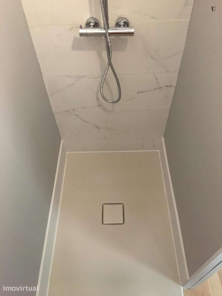 Apartamento com 1 quartos - localizado em Matosinhos Porto - Grande imagem: 5/14