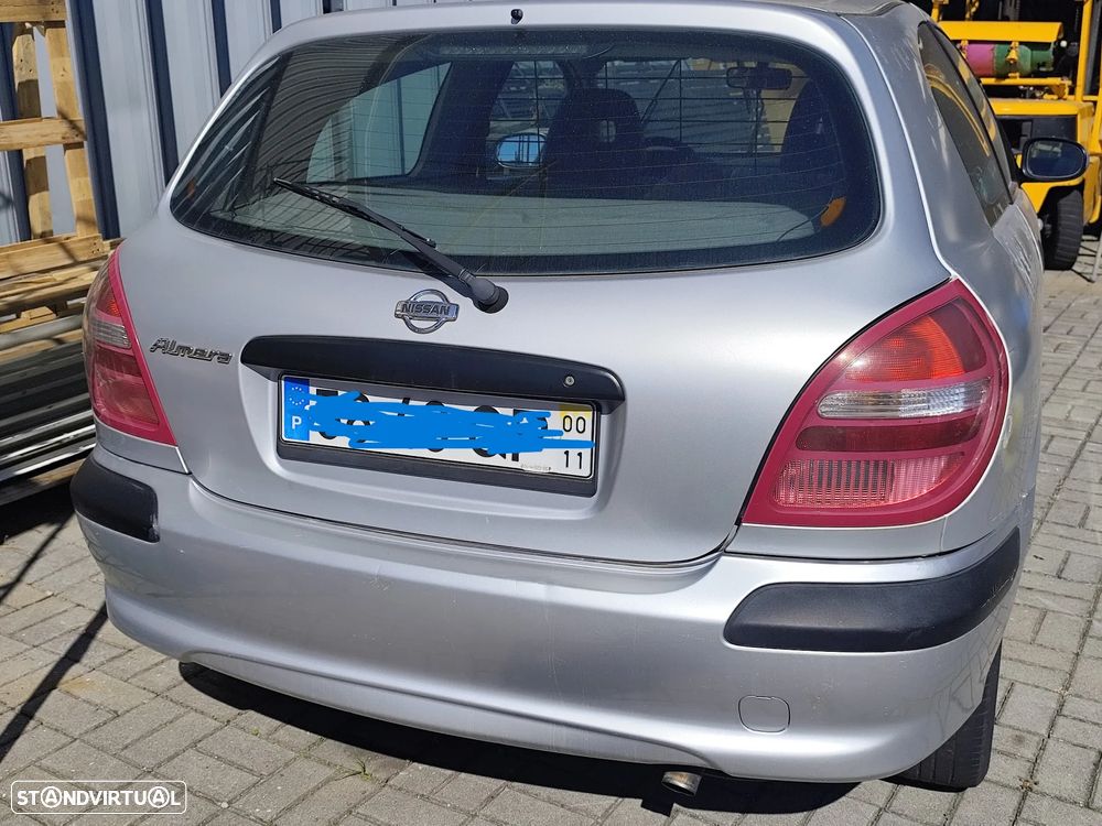 Nissan Almera 2.2 Di Sport - 4