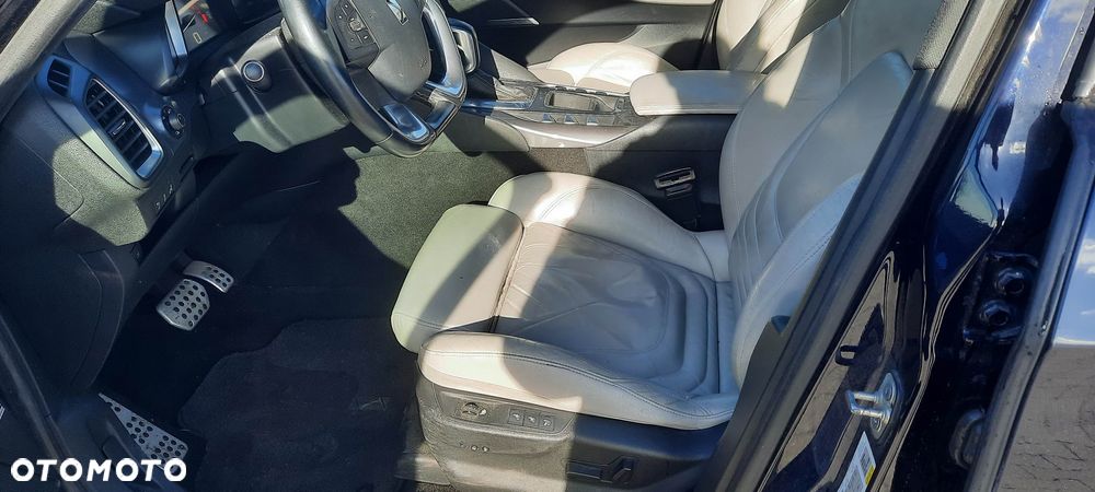 DS Automobiles DS 5 - 5