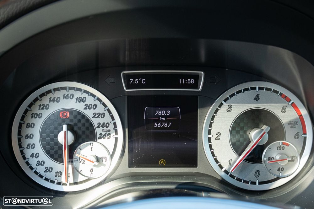 Mercedes-Benz A 180 CDI BE AMG Line - 15