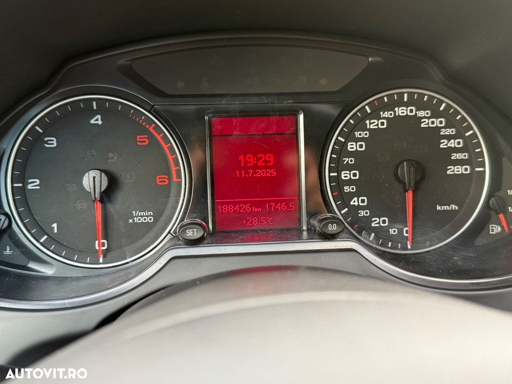Audi Q5 2.0 TDI Quattro S-Tronic - 12