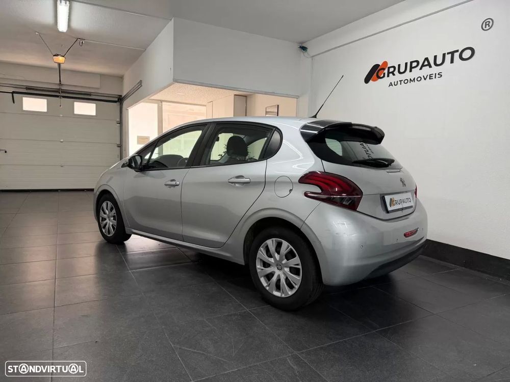 Peugeot 208 1.4 HDi Active - 4
