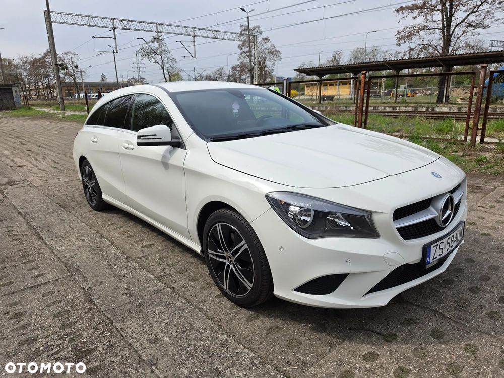 Mercedes-Benz CLA - 10