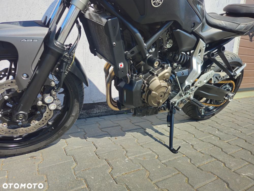 Yamaha MT - 16