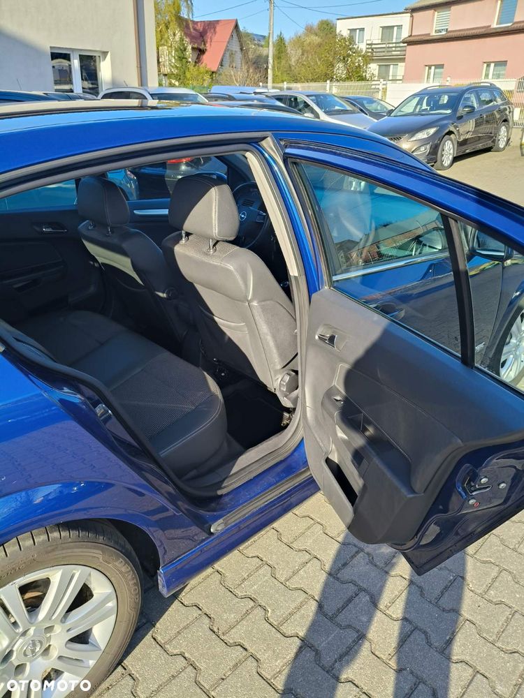 Opel Astra 1.8 Essentia - 5