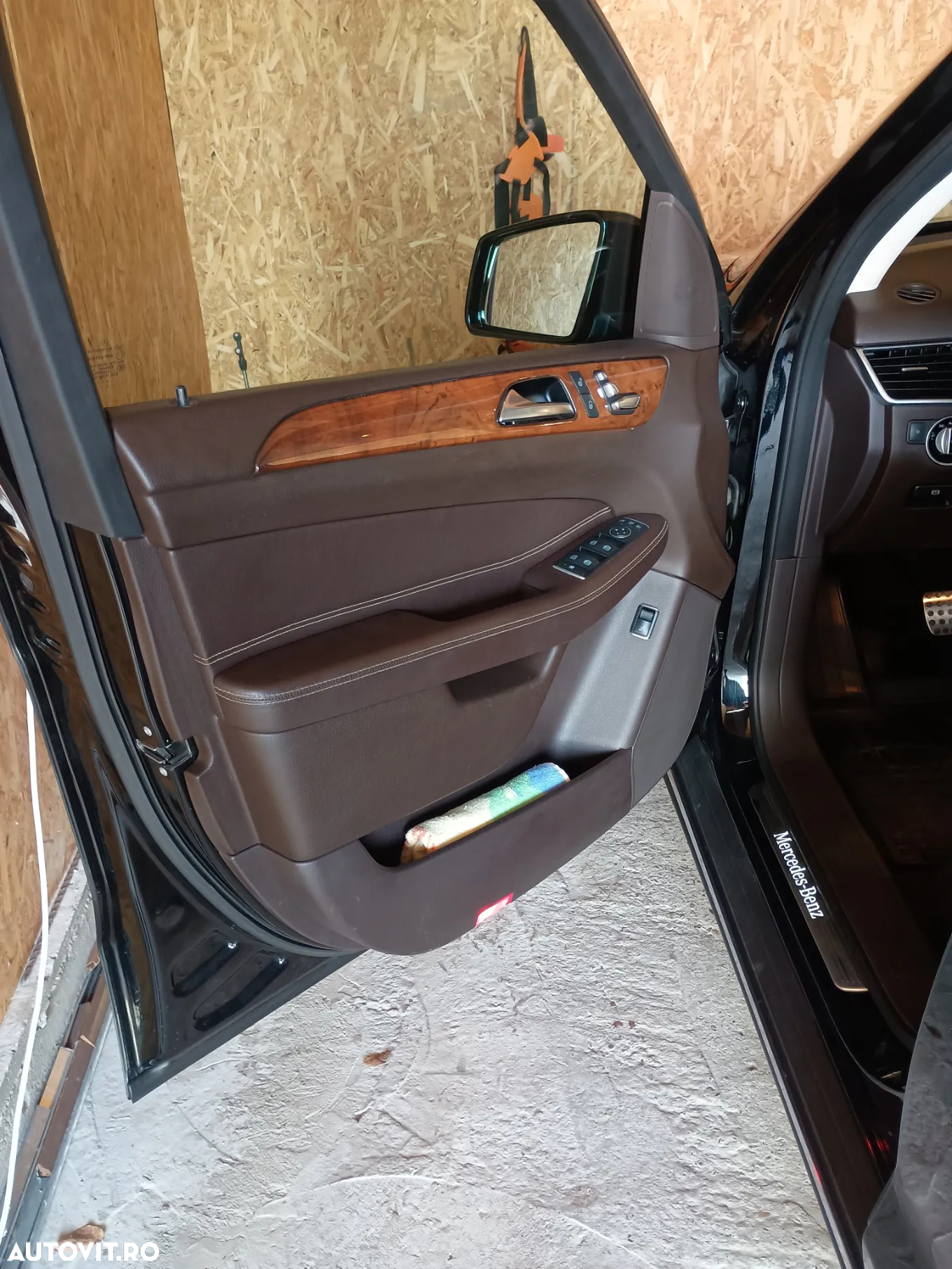 Mercedes-Benz GLE 350 d 4MATIC - 14