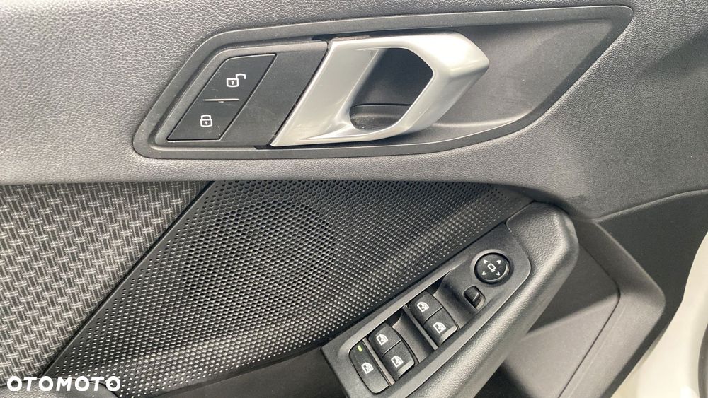 BMW Seria 1 118i Advantage - 15