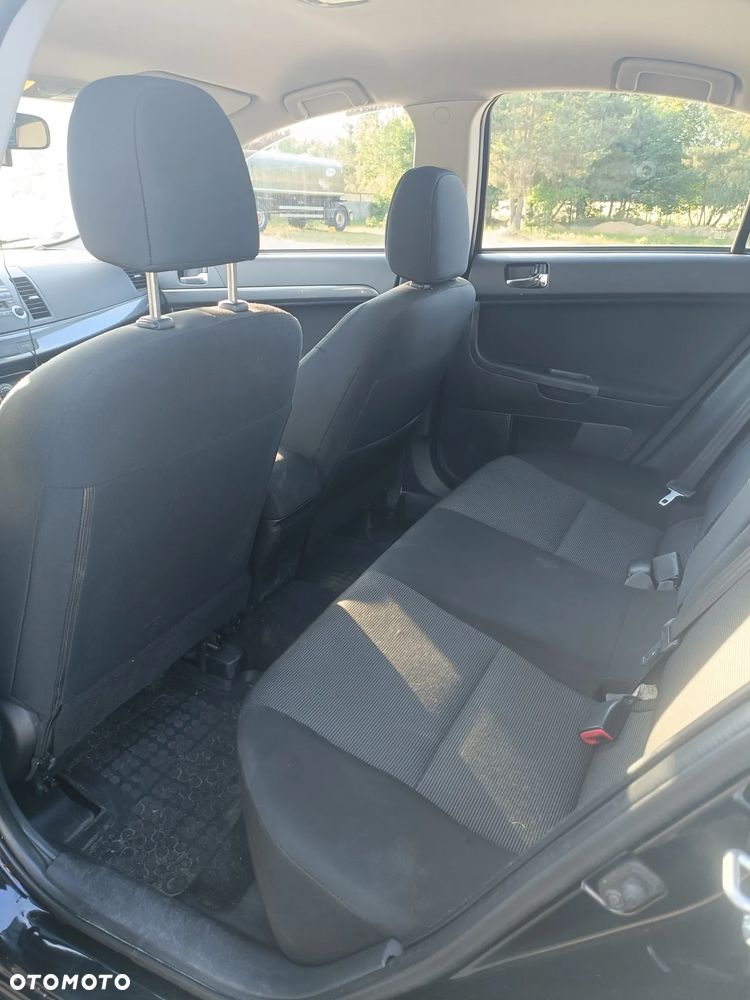 Mitsubishi Lancer 1.8 Intense - 6
