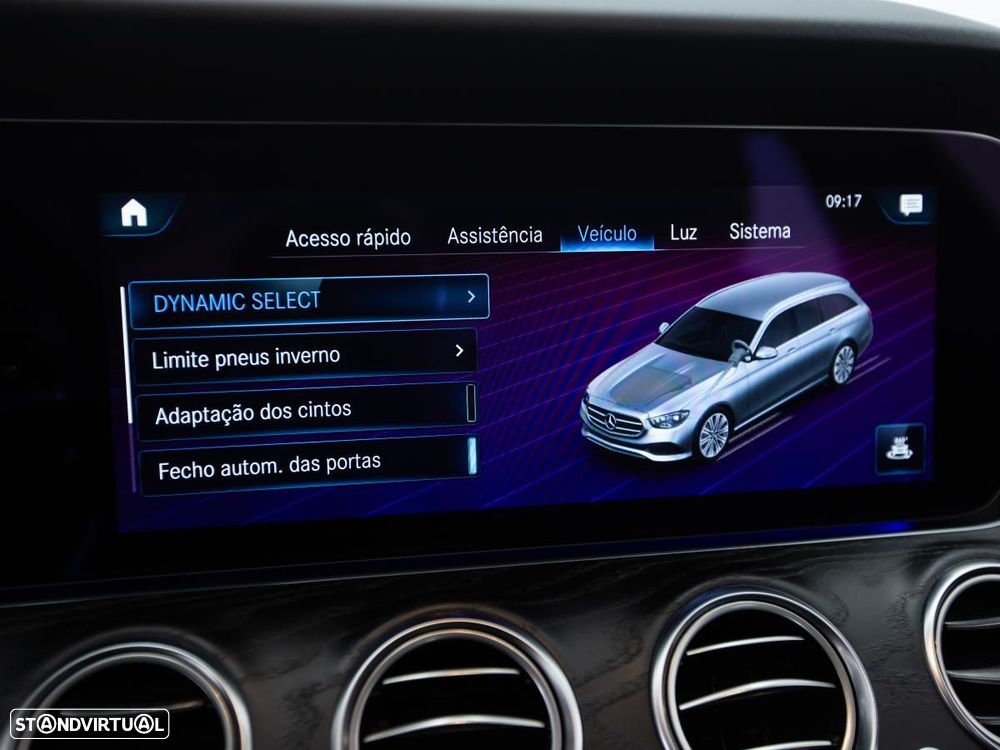 Mercedes-Benz E 300 de AMG Line - 38