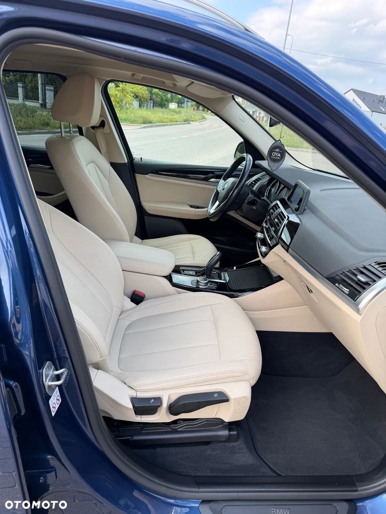 BMW X3 sDrive18d Advantage - 12