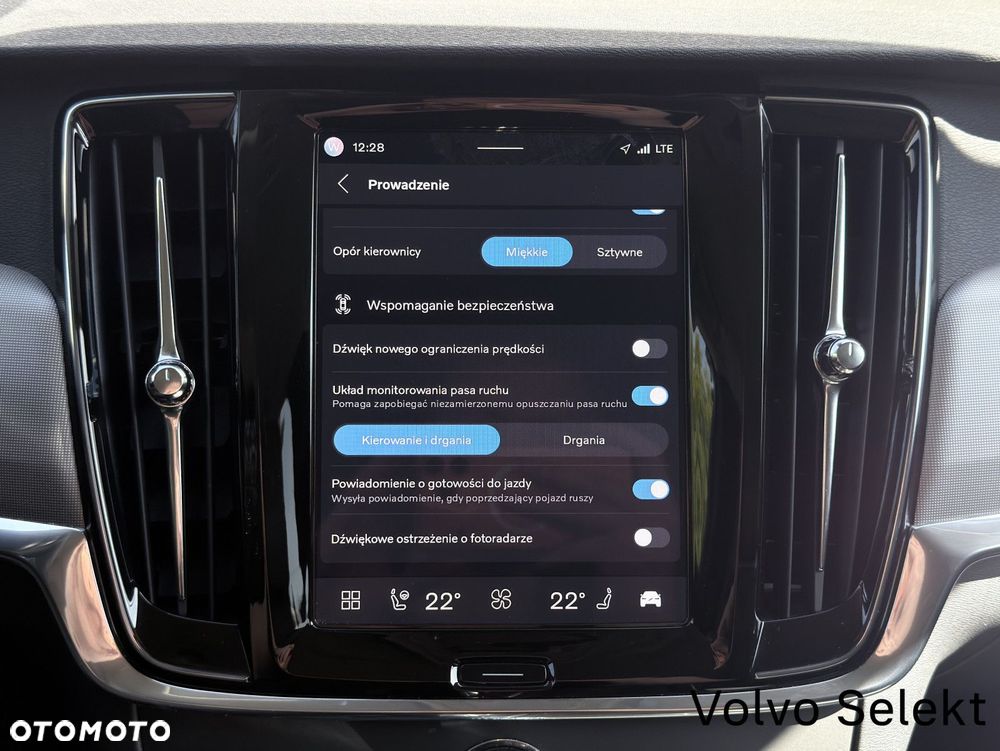 Volvo V90 - 32