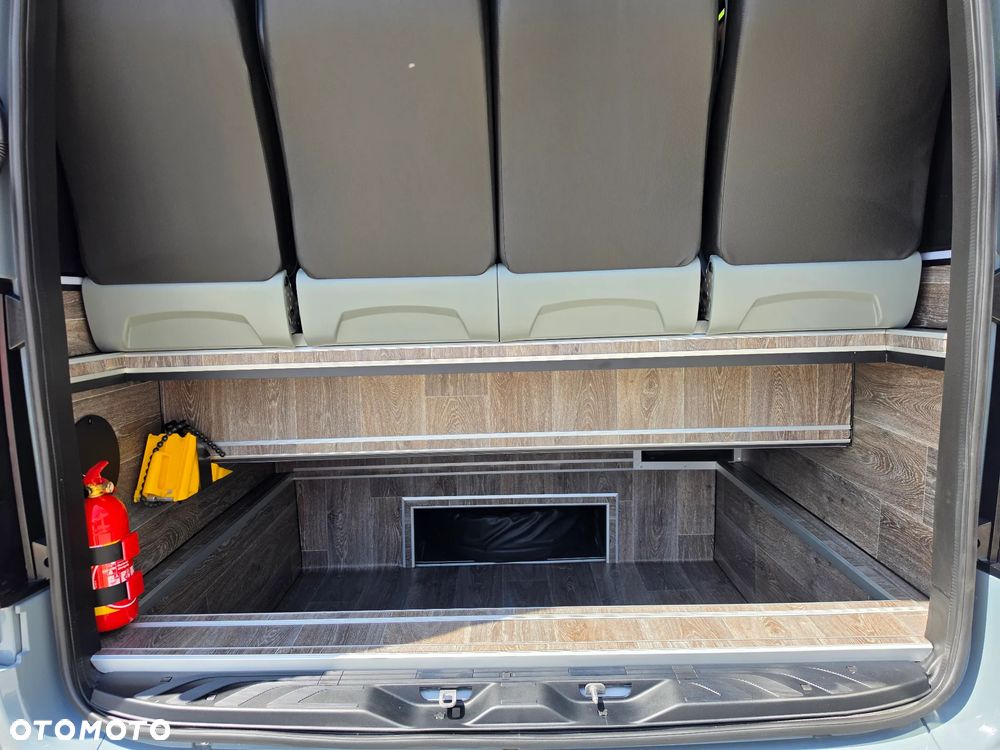 Mercedes-Benz Sprinter 519 - 3