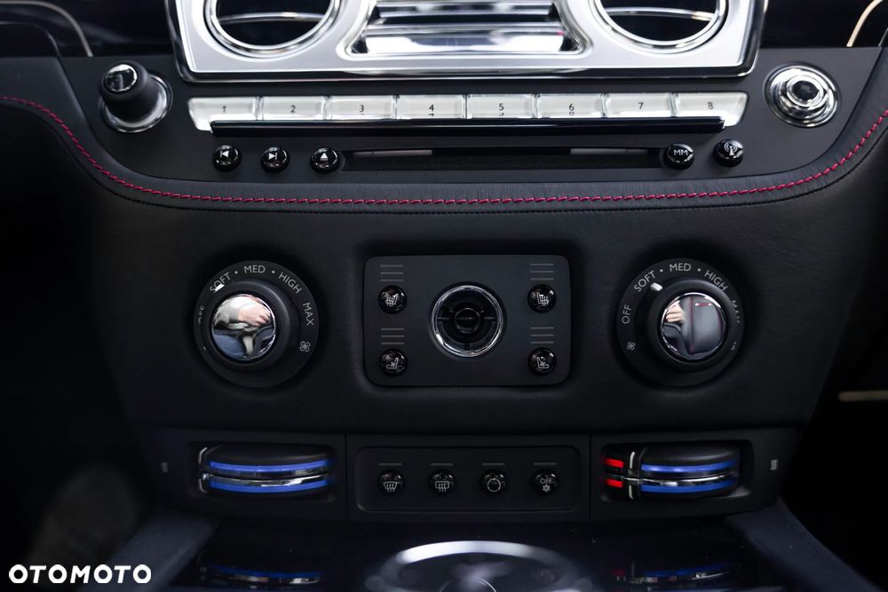 Rolls-Royce Wraith Standard - 29