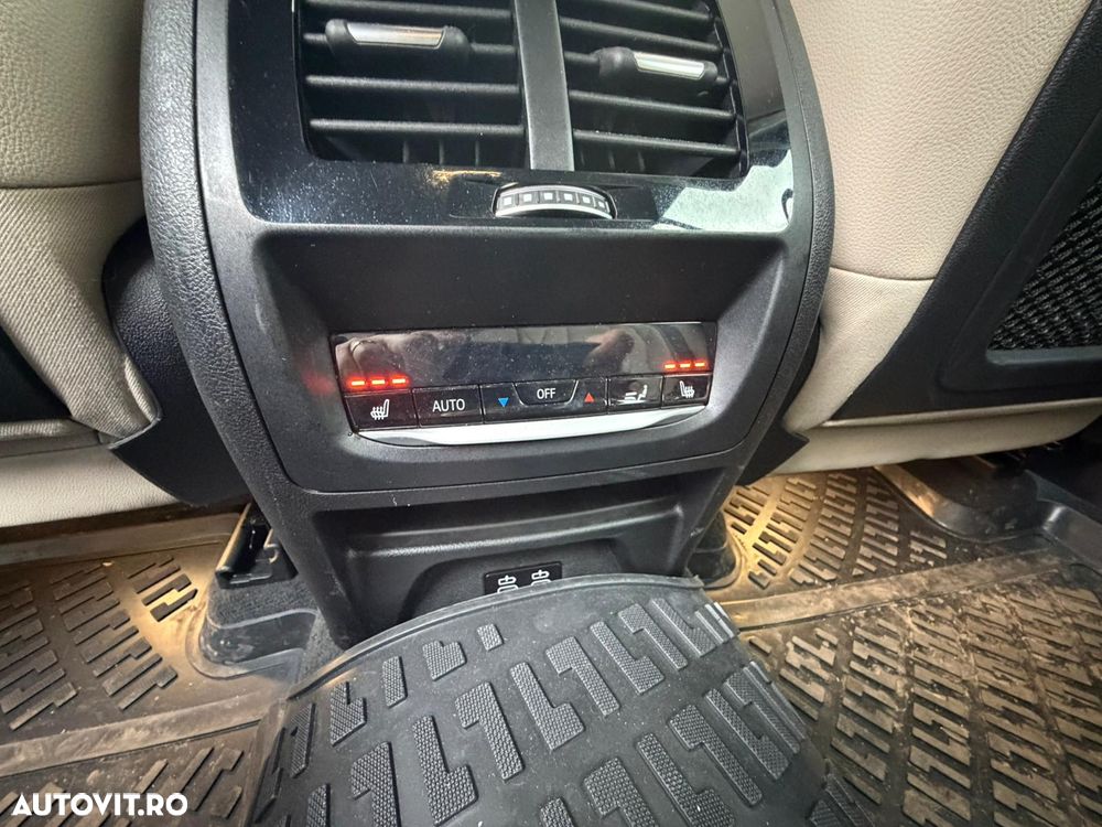 BMW X3 xDrive20i Aut. Luxury Line - 10