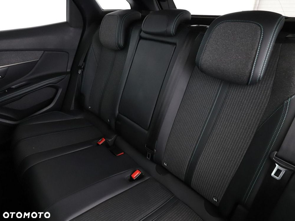 Peugeot 3008 BlueHDi 130 Stop & Start Allure Pack - 18