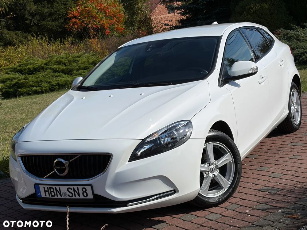 Volvo V40 D2 Linje You - 11