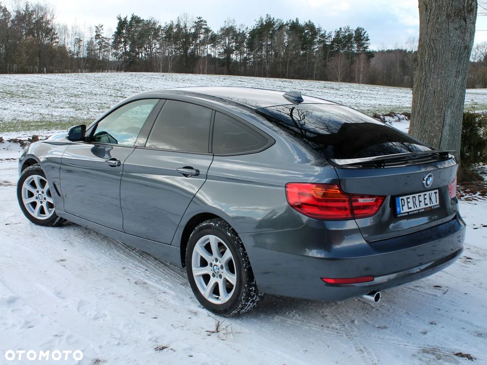BMW 3GT 318d - 32