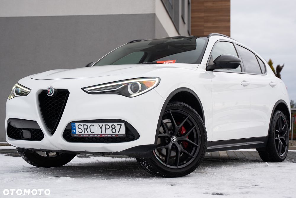 Alfa Romeo Stelvio 2.0 Turbo 16V AT8-Q4 Executive - 3