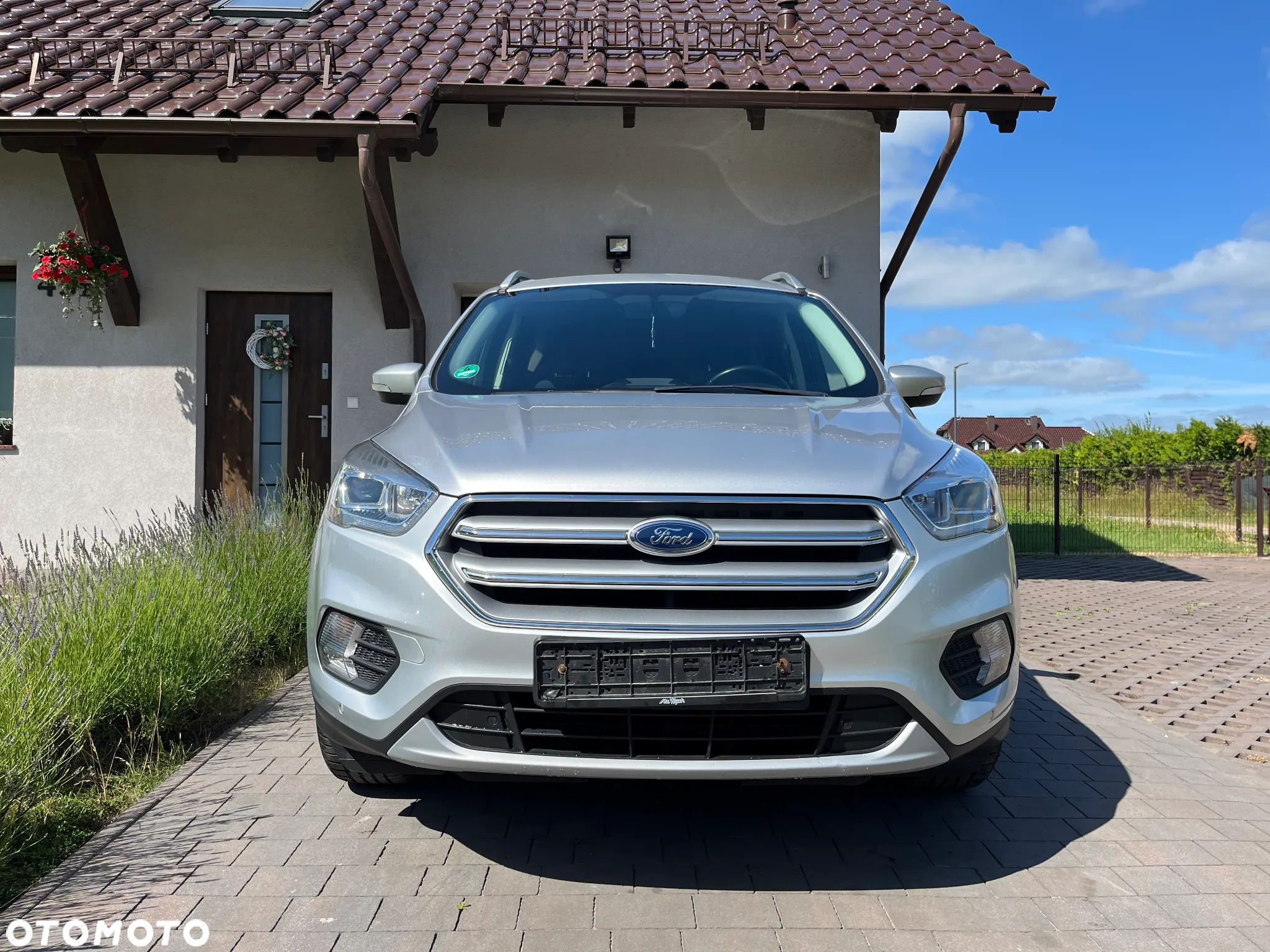 Ford Kuga 2.0 TDCi 2x4 Titanium - 5