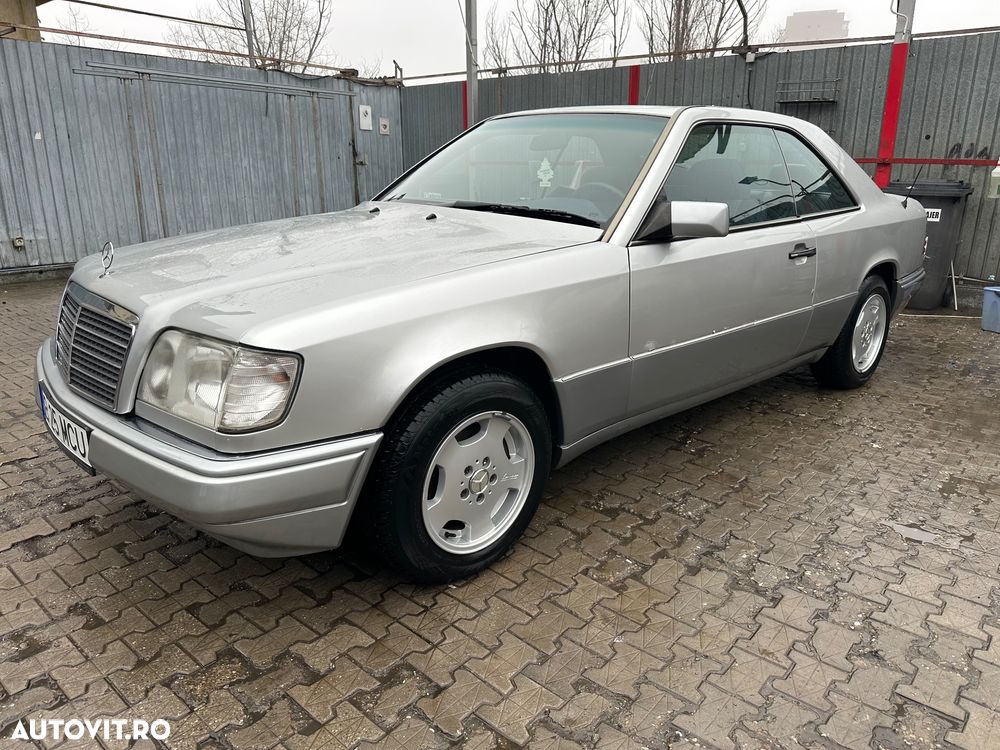 Mercedes-Benz W124 - 1