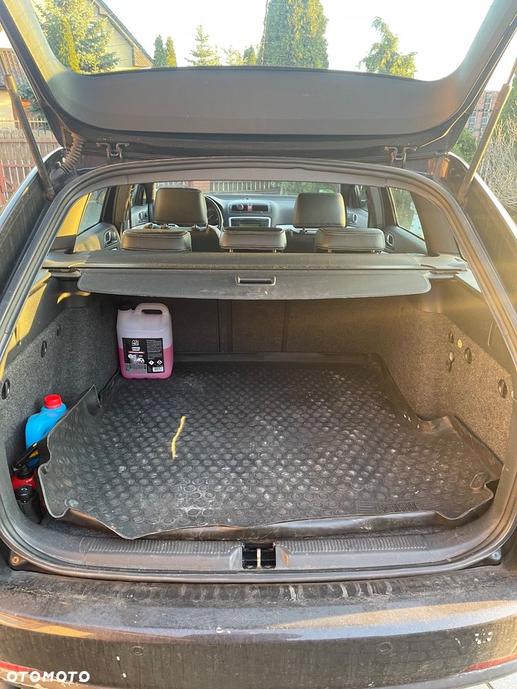 Skoda Octavia 2.0 TSI RS - 7