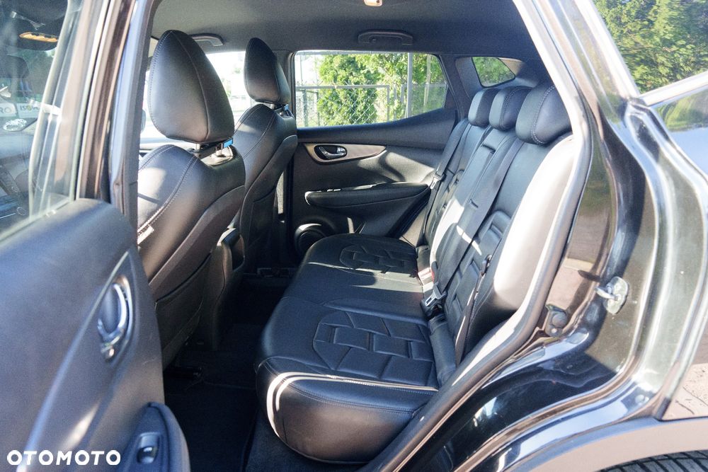 Nissan Qashqai 1.6 DIG-T N-Connecta - 12