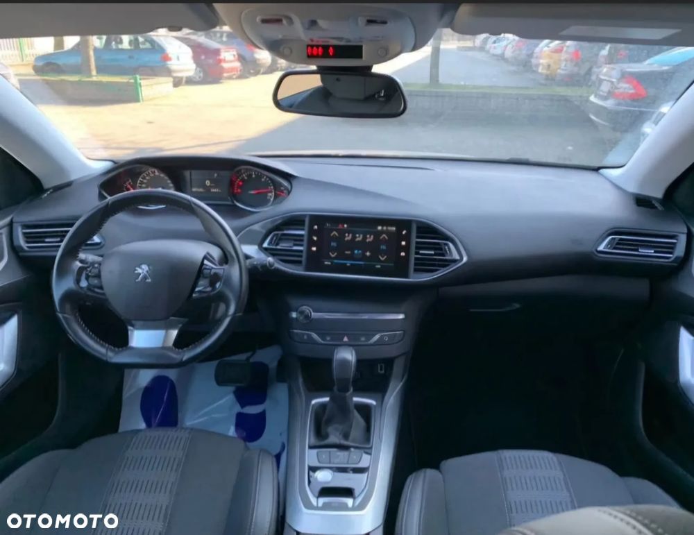 Peugeot 308 SW 1.6 BlueHDi Active S&S - 15