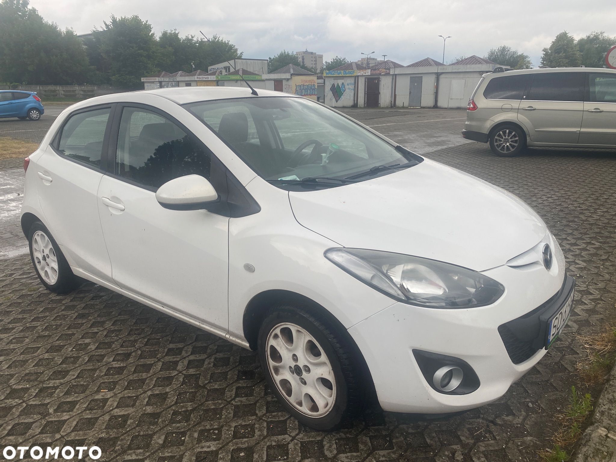 Mazda 2 - 1