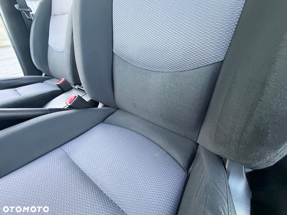 Mazda 5 2.0 Sport - 31