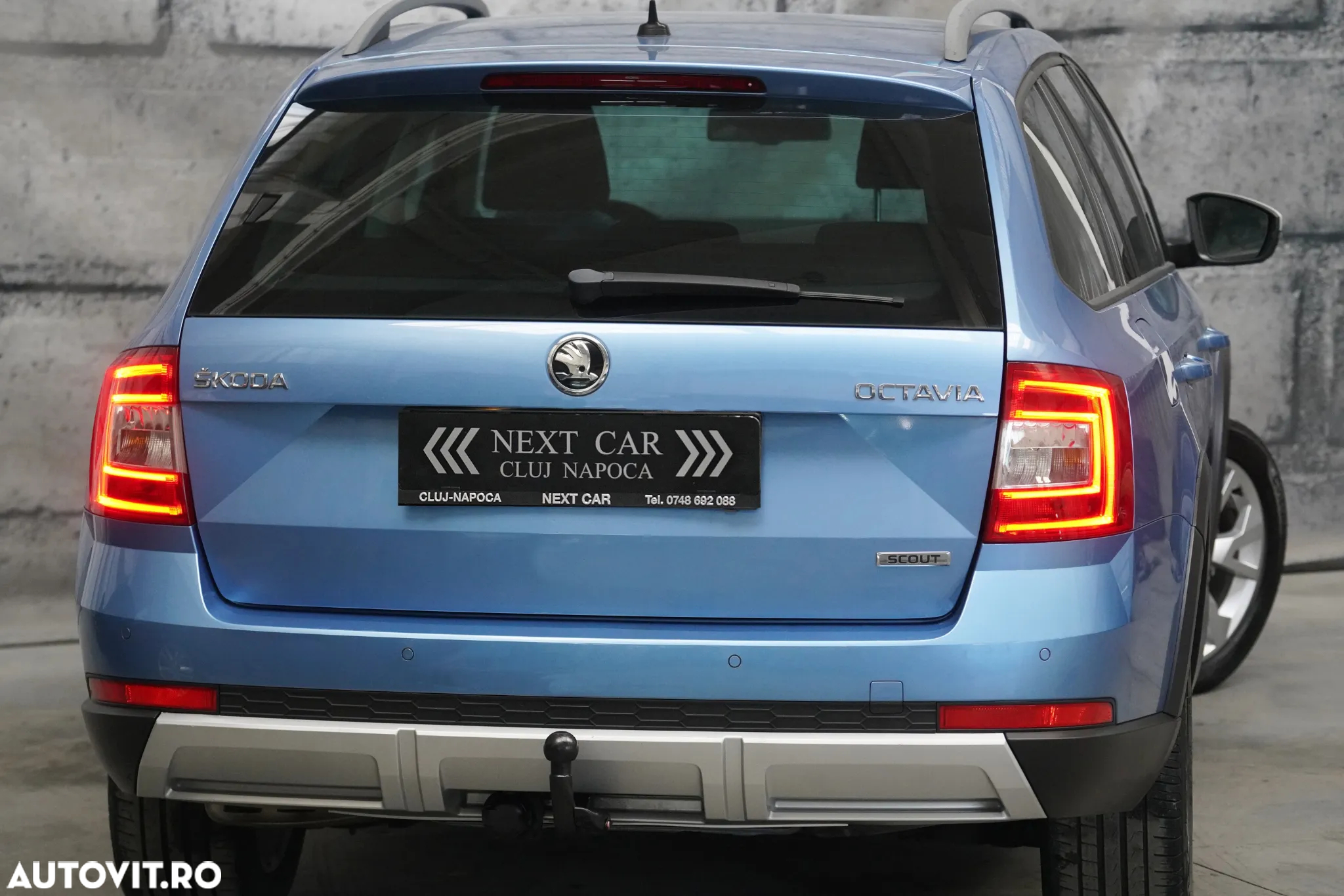 Skoda Octavia 2.0 TDI 4x4 Scout - 4