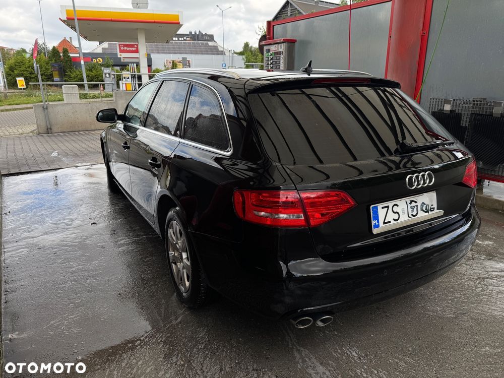 Audi A4 Avant 2.0 TDI - 5
