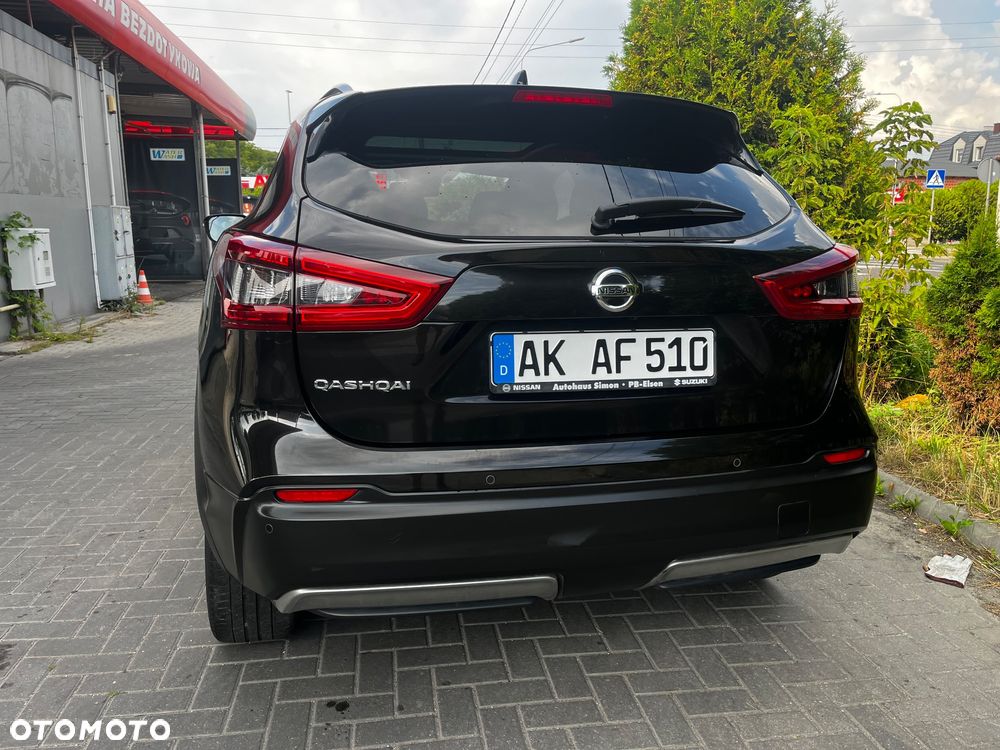 Nissan Qashqai 1.2 DIG-T TEKNA+ - 9