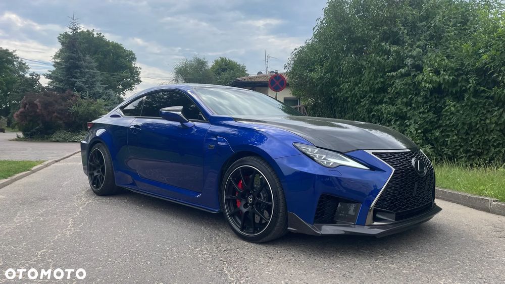 Lexus RC F Carbon - 6