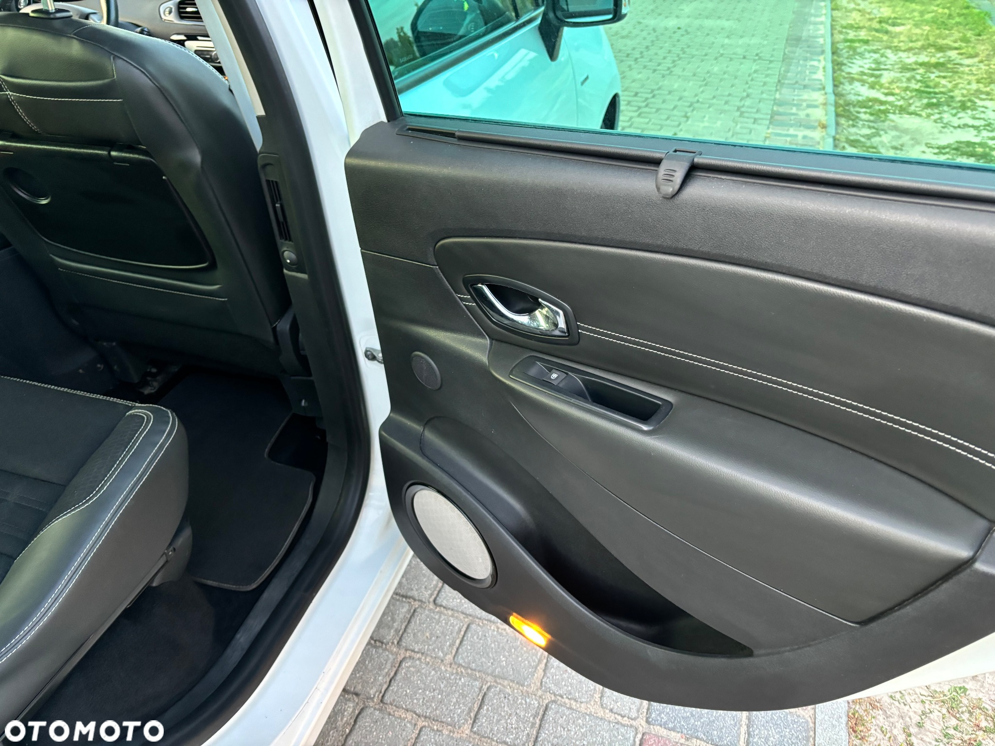 Renault Scenic 1.5 dCi Bose EDition EDC - 18