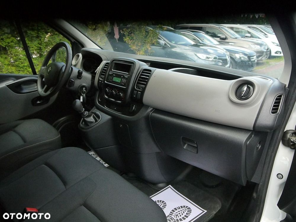 Renault Trafic Grand Combi Authentique - 24
