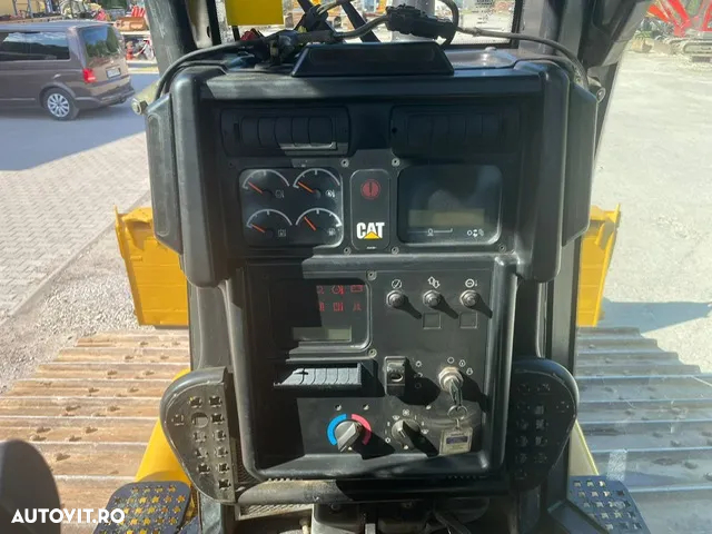 Caterpillar Cat D6N LGP - 26