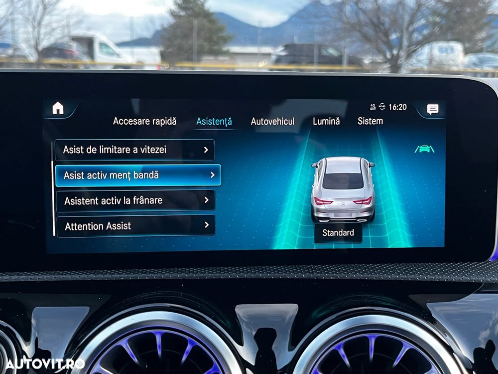 Mercedes-Benz CLA - 27