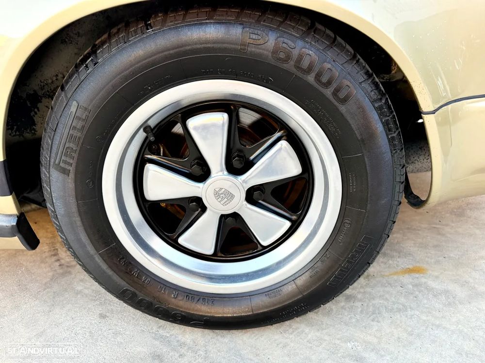 Porsche 911 Série G - 50