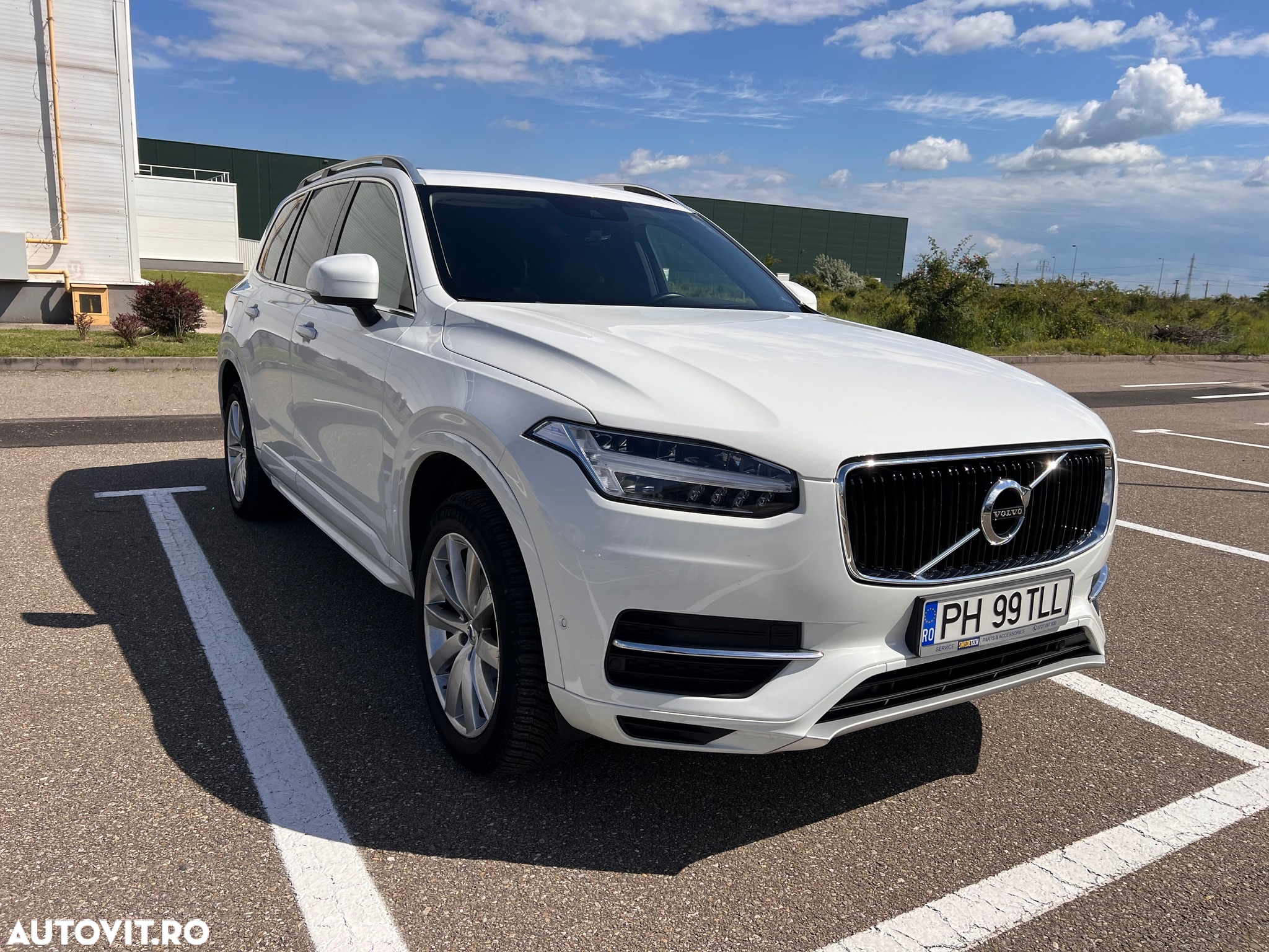 Volvo XC 90 T5 AWD Geartronic Momentum - 2