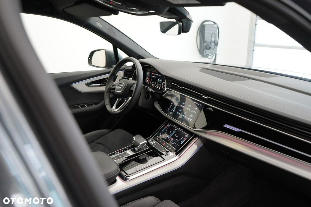 Audi Q7 - 6